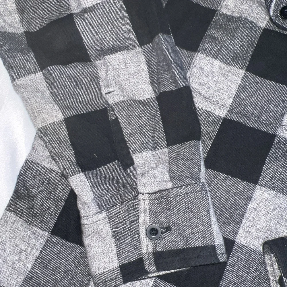 American‎ Eagle unisex large Long-Sleeve Flannel Plaid Shirt black / grey 149